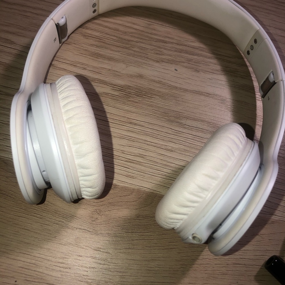Beats by DR Dre - Picture 4 of 5